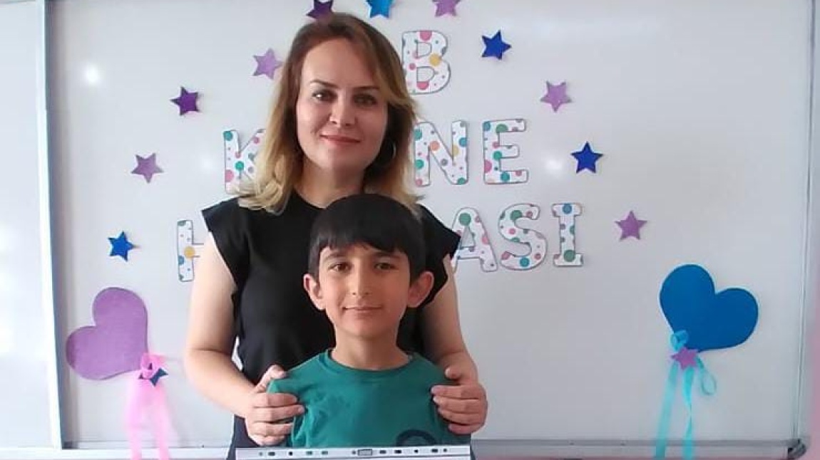 Türkiye Birincisi Mezun Öğrencimiz