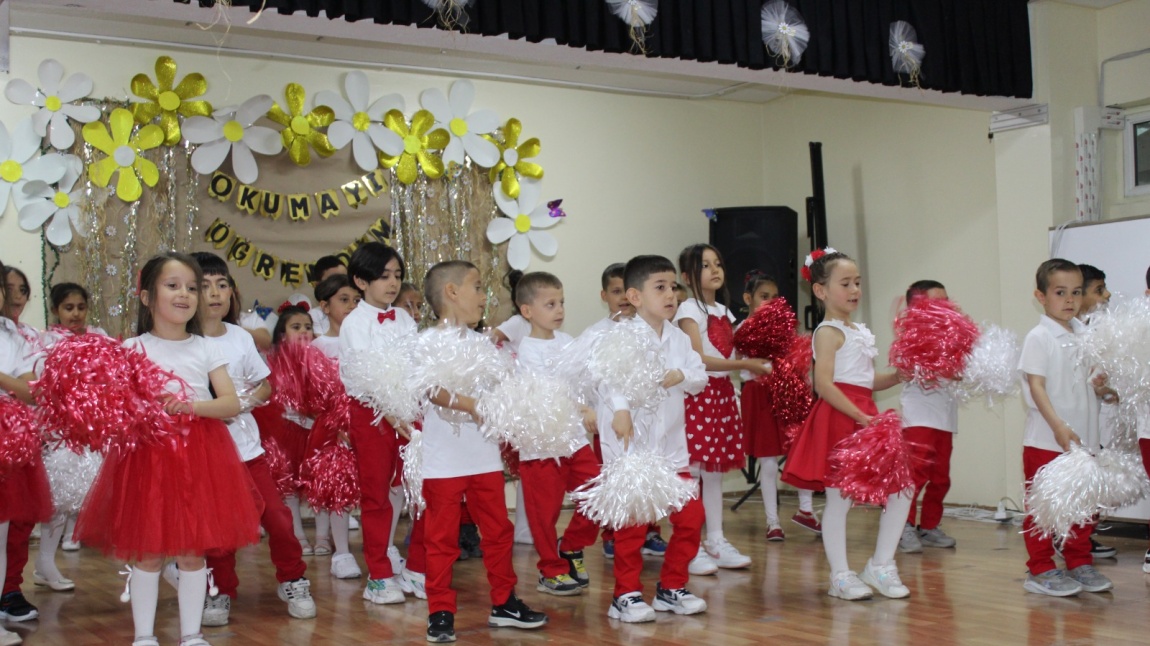  1. Sınıflarımızın Okuma Bayramı Coşkusu